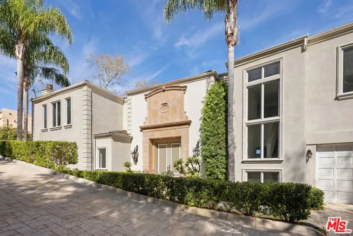 14435 Mulholland Drive, Los Angeles, California 90077
