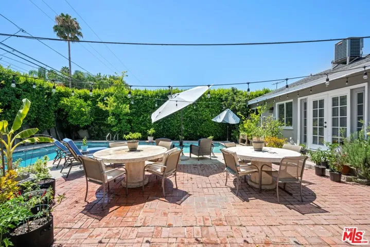 19540 Gilmore Street, Los Angeles, California 91335