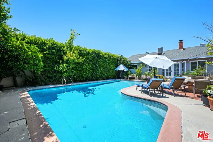 19540 Gilmore Street, Los Angeles, California 91335
