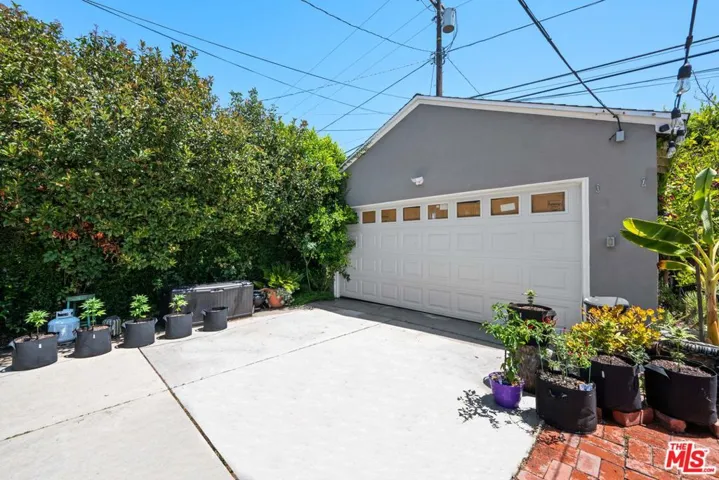 19540 Gilmore Street, Los Angeles, California 91335