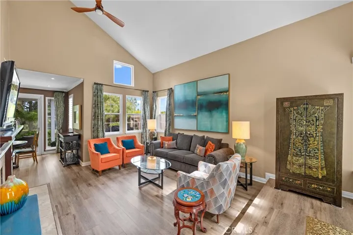 37 Giotto, Aliso Viejo, California 92656