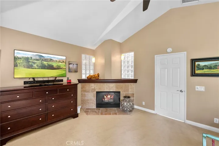 37 Giotto, Aliso Viejo, California 92656