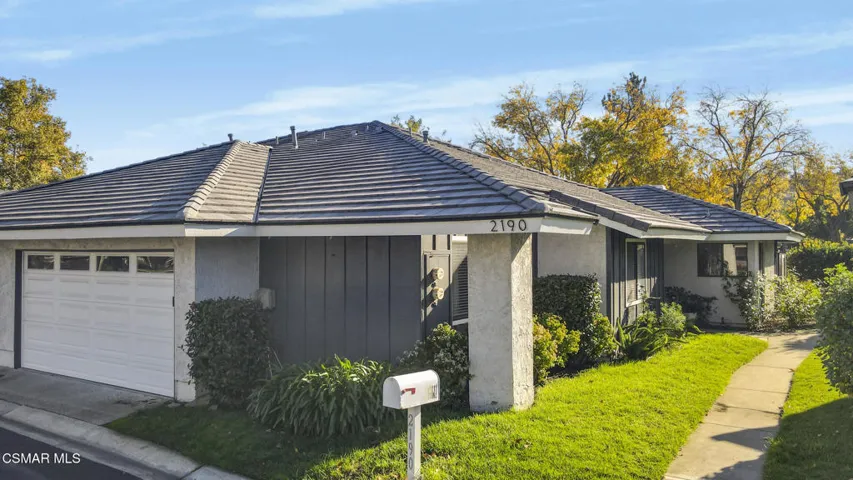 Front of home & garage