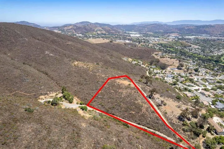 N Twin Oaks Valley Rd, San Marcos, California 92069