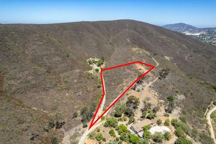 N Twin Oaks Valley Rd, San Marcos, California 92069