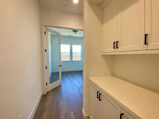 2106 White Oak Drive, Hollister, California 95023