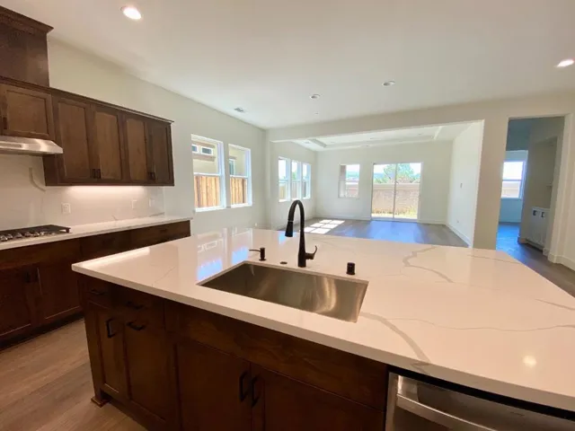 2106 White Oak Drive, Hollister, California 95023