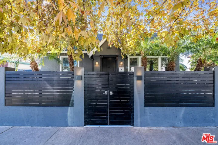7722 Clinton Street, Los Angeles, California 90036