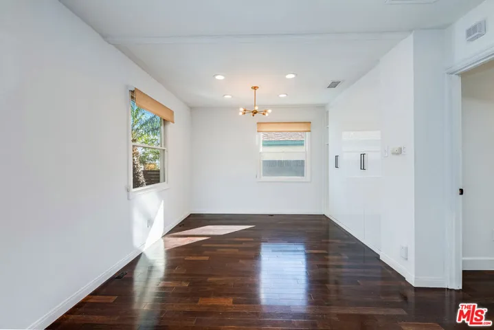 7722 Clinton Street, Los Angeles, California 90036