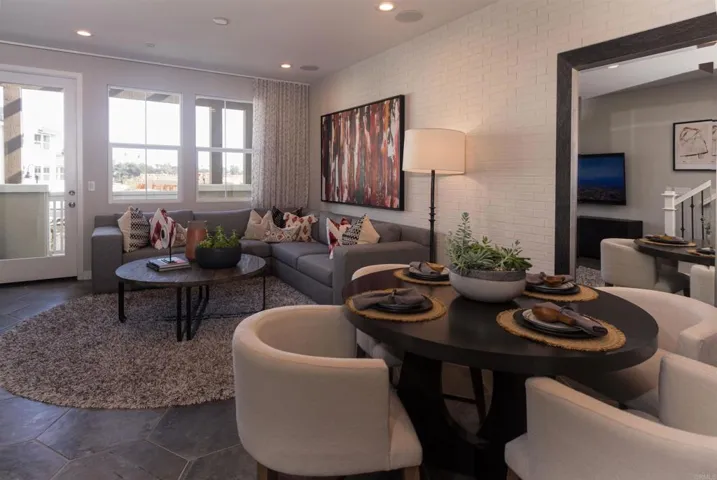 1109 Hibiscus Way, Oceanside, California 92054