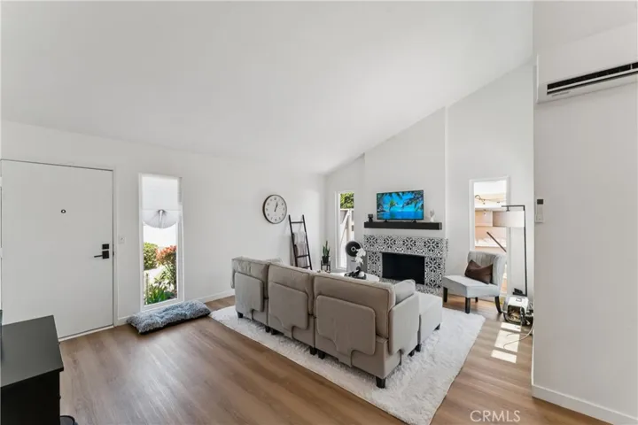 637 Holly, Oxnard, California 93036