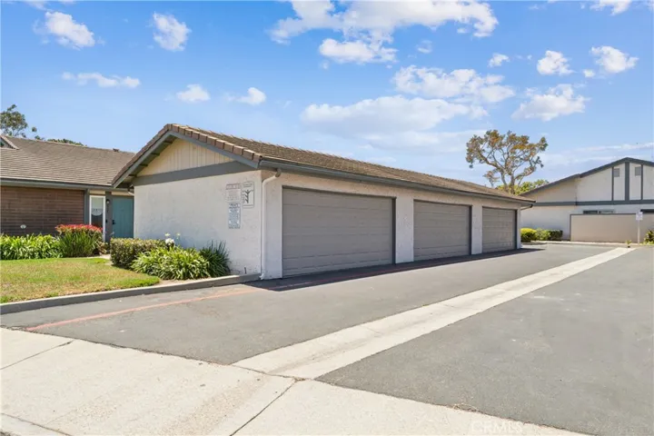637 Holly, Oxnard, California 93036