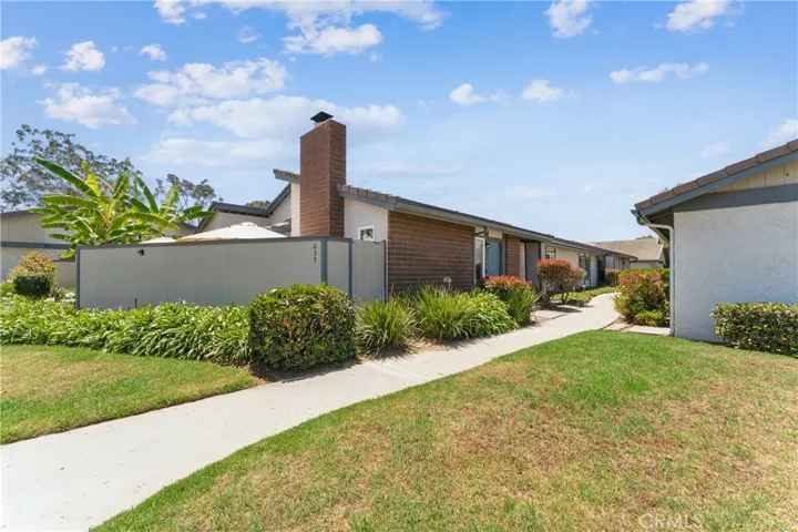 637 Holly, Oxnard, California 93036