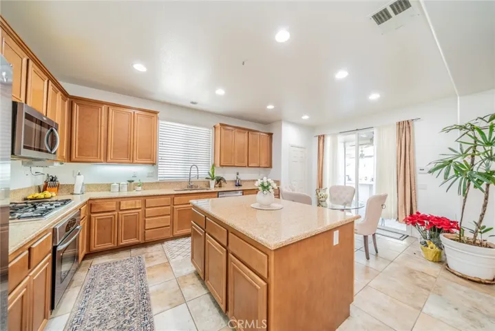 32764 Lambeth, Winchester, California 92596