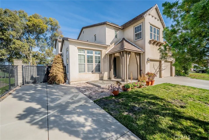 32764 Lambeth, Winchester, California 92596