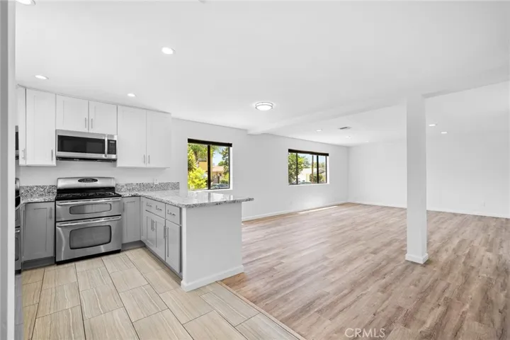 621 E Lomita Avenue A, Glendale, California 91205