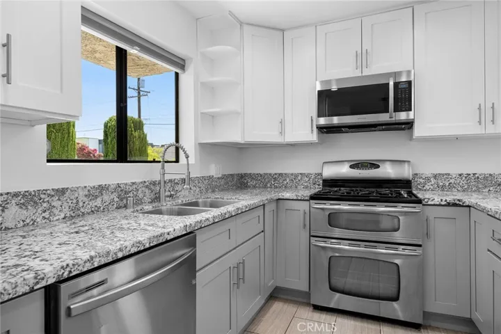 621 E Lomita Avenue A, Glendale, California 91205