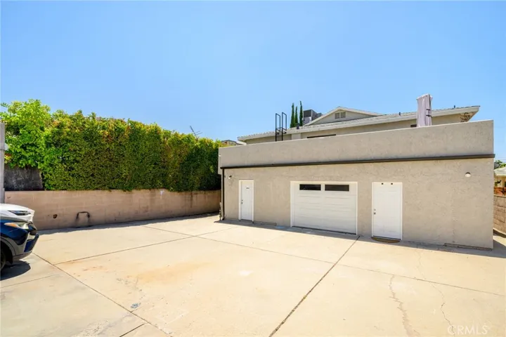 621 E Lomita Avenue A, Glendale, California 91205