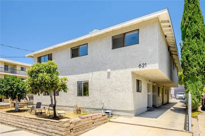 621 E Lomita Avenue A, Glendale, California 91205