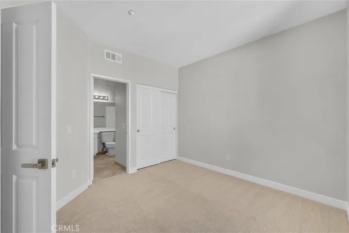 413 Knoll Lake, Mission Viejo, California 92692
