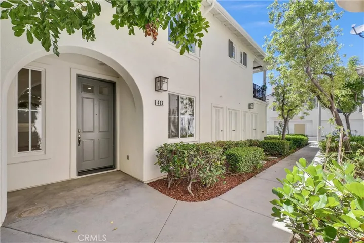 413 Knoll Lake, Mission Viejo, California 92692