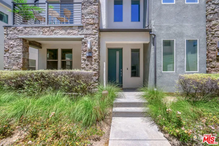 19508 Empire Lane, Northridge, California 91324