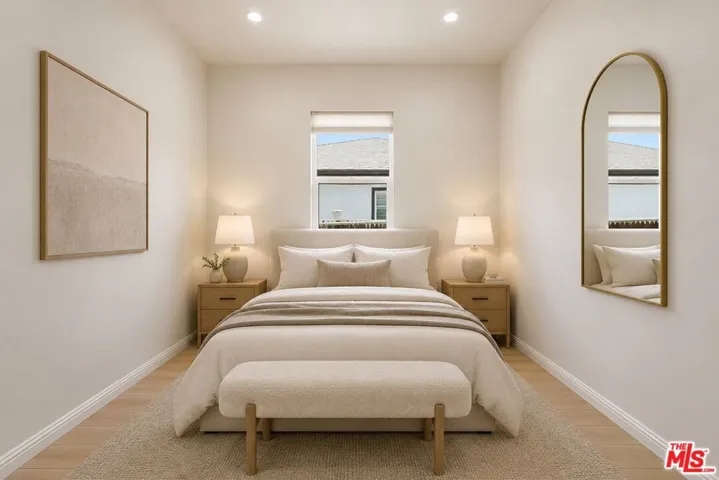 3765 Globe Avenue, Los Angeles, California 90066