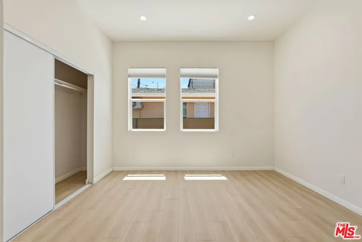 3765 Globe Avenue, Los Angeles, California 90066