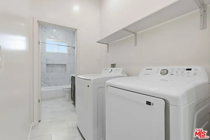 3765 Globe Avenue, Los Angeles, California 90066