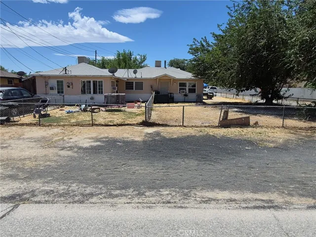 3118 E Avenue H8, Lancaster, California 93535