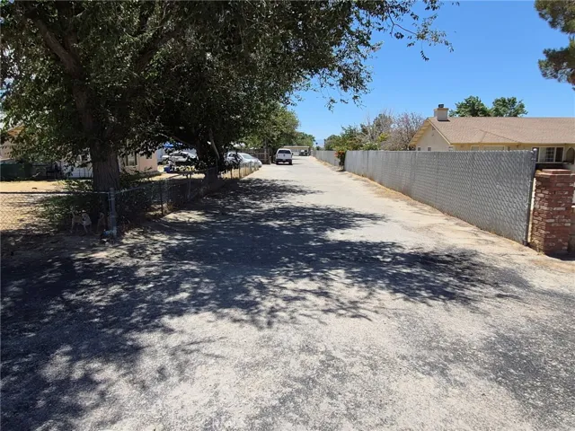 3118 E Avenue H8, Lancaster, California 93535