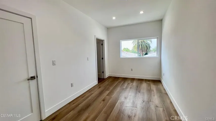 5635 Klump Avenue 1/2, North Hollywood, California 91601