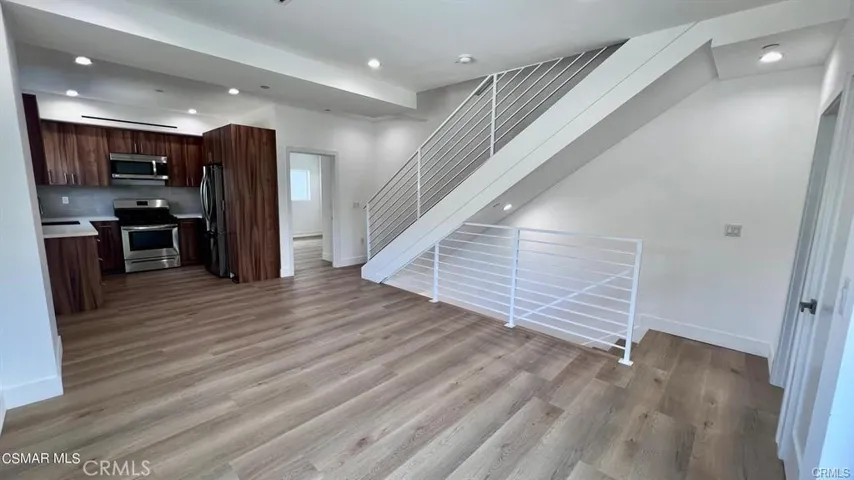 5635 Klump Avenue 1/2, North Hollywood, California 91601