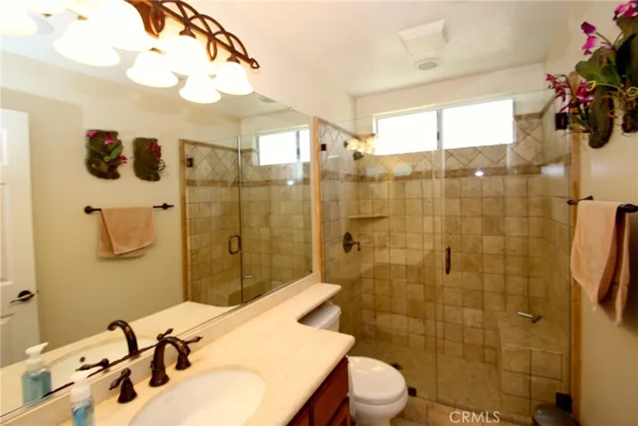 10 Sangallo, Irvine, California 92614