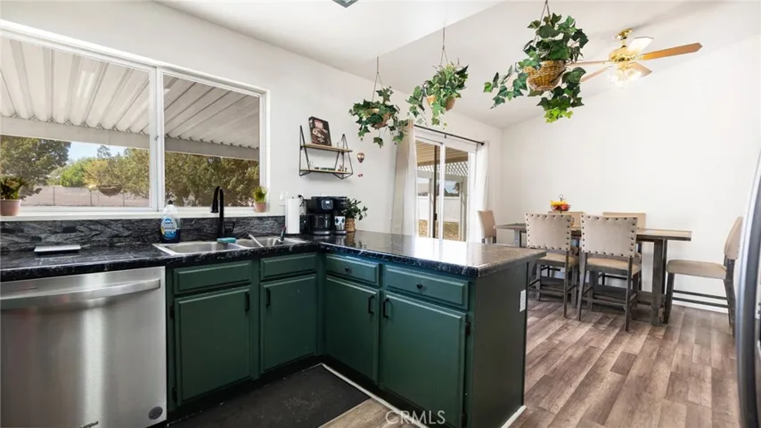 6920 11th, Hesperia, California 92345