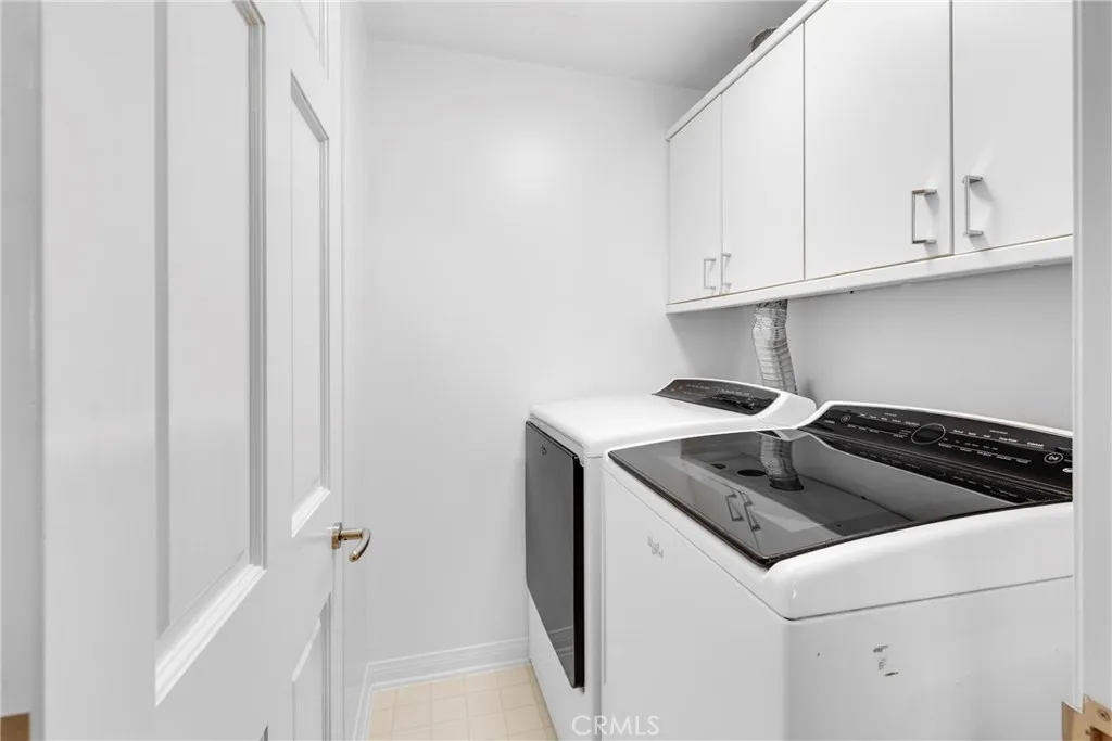Private Laundry Room
