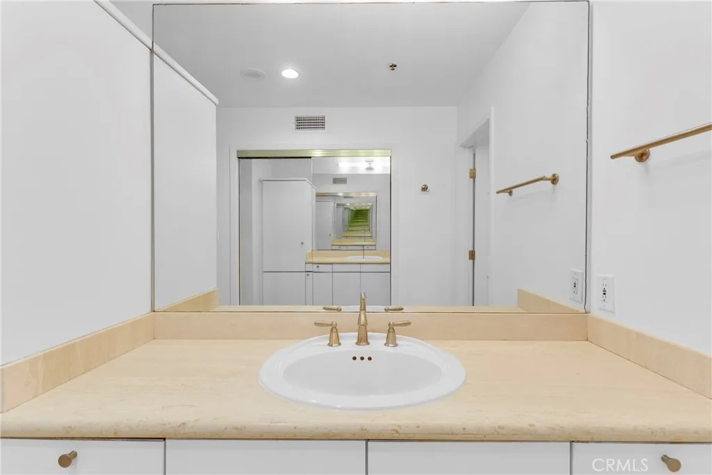Primary Sink Area