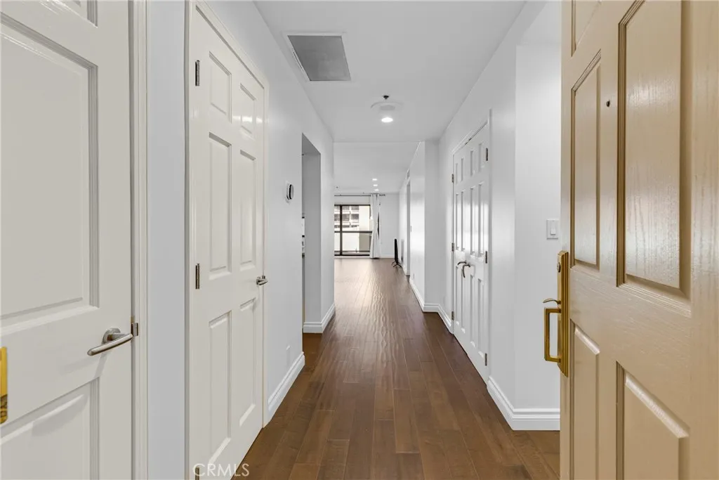 Unit Entrance