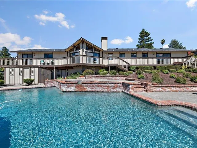 1176 Tournament Drive, Hillsborough, California 94010