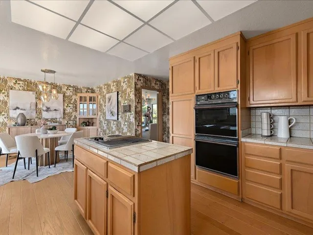 1176 Tournament Drive, Hillsborough, California 94010