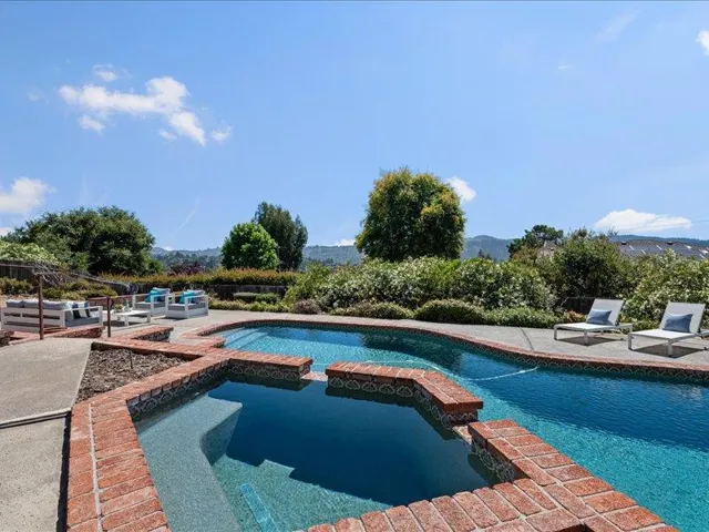 1176 Tournament Drive, Hillsborough, California 94010