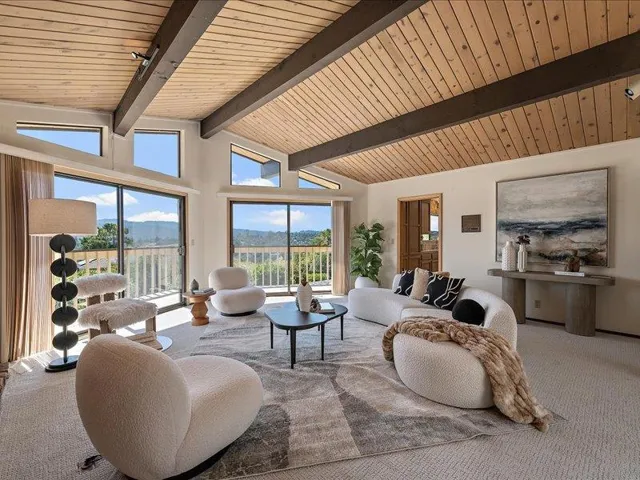 1176 Tournament Drive, Hillsborough, California 94010