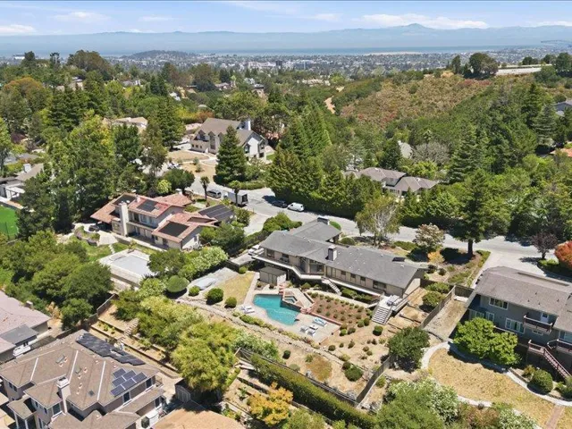 1176 Tournament Drive, Hillsborough, California 94010