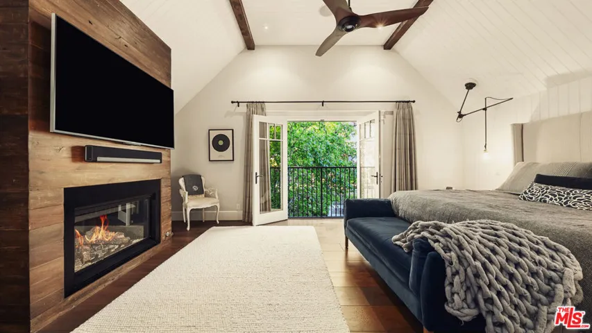538 14th Street, Santa Monica, California 90402