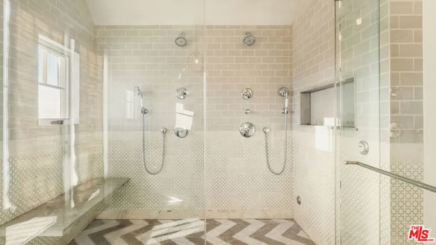 538 14th Street, Santa Monica, California 90402