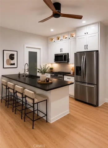 2039 Casa Grande Street, Pasadena, California 91104