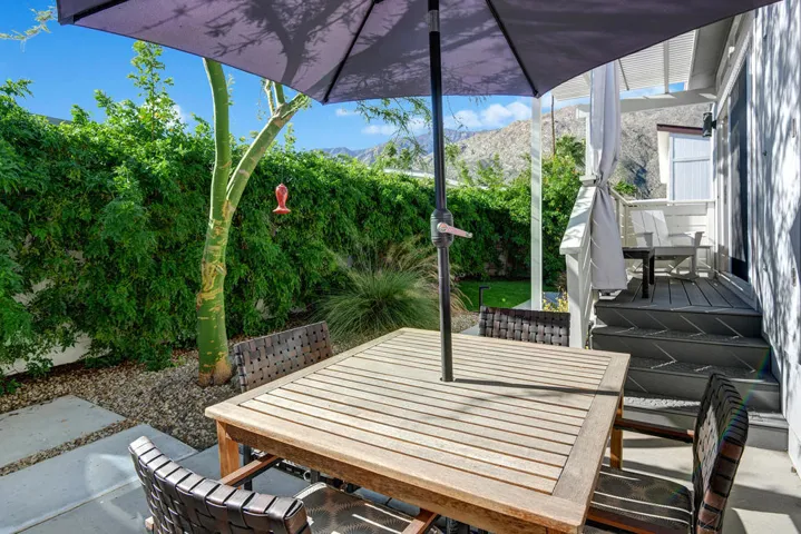 PATIO TABLE.jpg mls