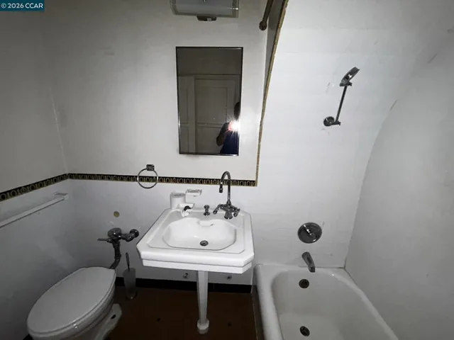 2701 Van Ness Ave 507, San Francisco, California 94109