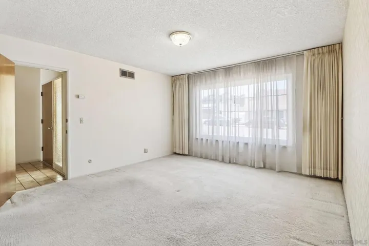 28 Sandalwood Drive, Chula Vista, California 91910
