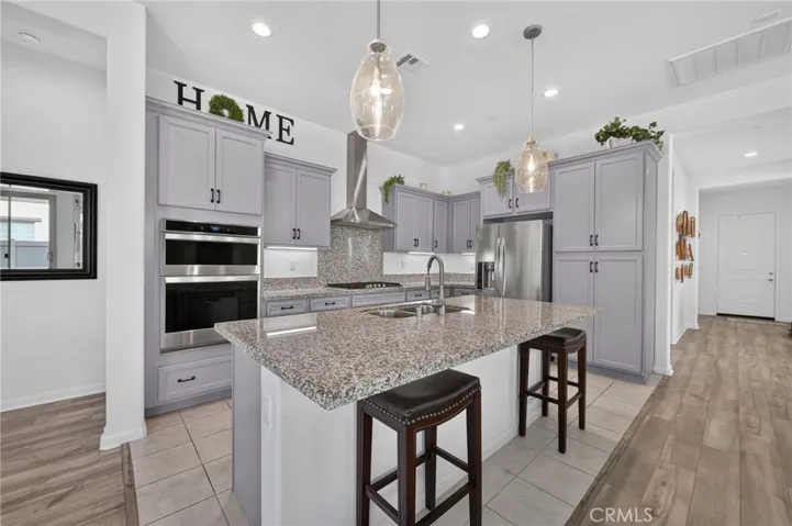 11890 Sagecrest Court, Corona, California 92883